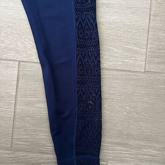 ZELOS Navy Blue Lace Up Leggings Size M - Picture 4 of 8